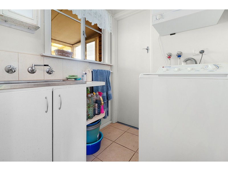 61 Lowry Street, Rochester VIC 3561