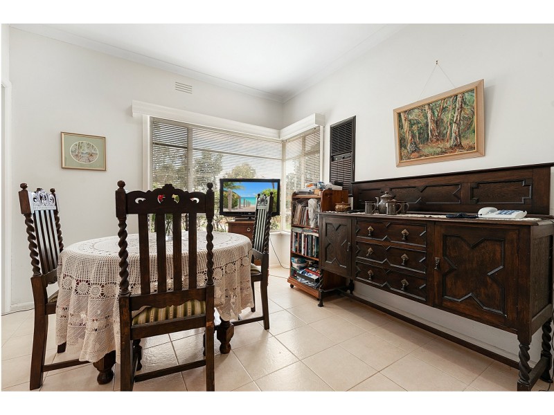 61 Lowry Street, Rochester VIC 3561