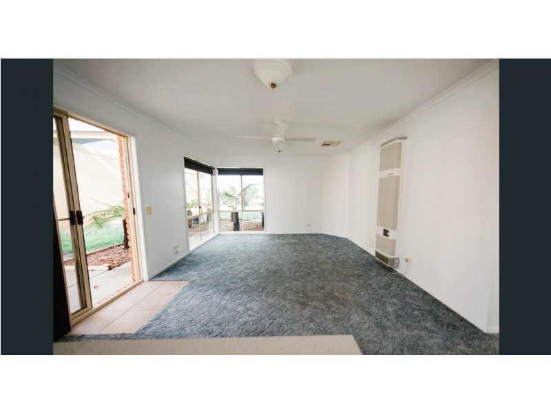 10 Sunrise Avenue, Moama NSW 2731