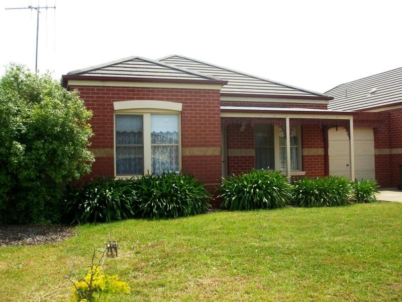 7 Sunrise Ave, Moama NSW 2731