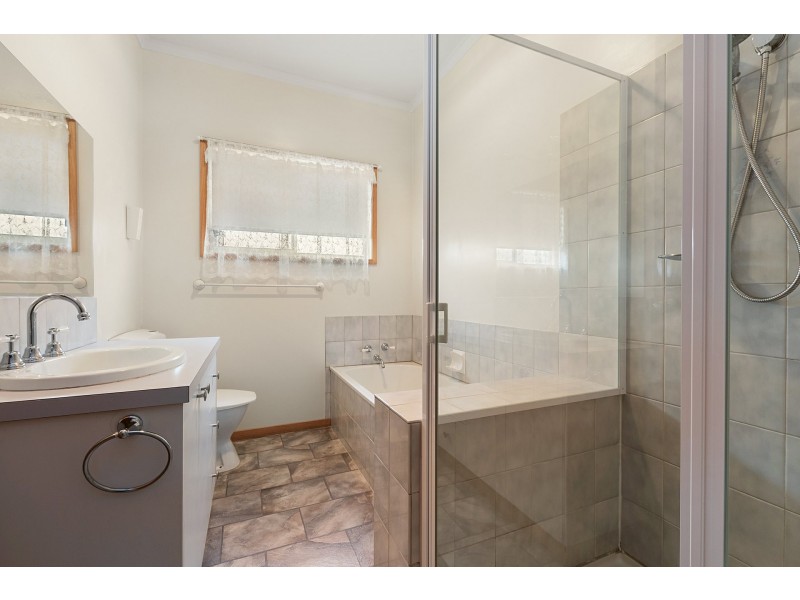 Unit 1/51 Francis Street, Echuca VIC 3564