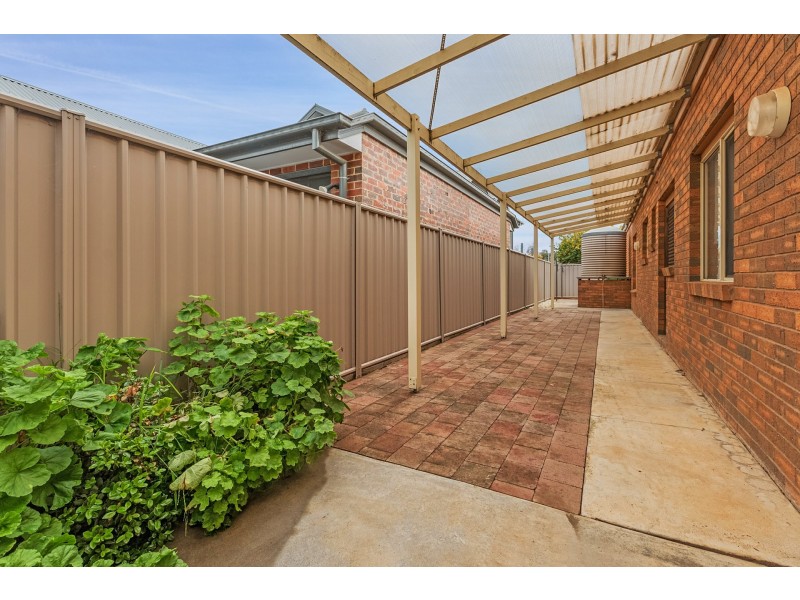 Unit 1/51 Francis Street, Echuca VIC 3564