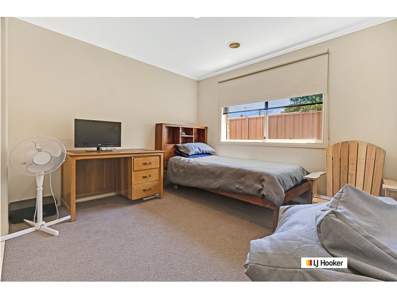10 Regent Street, Moama NSW 2731