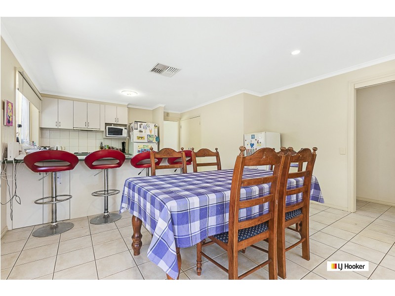 10 Regent Street, Moama NSW 2731