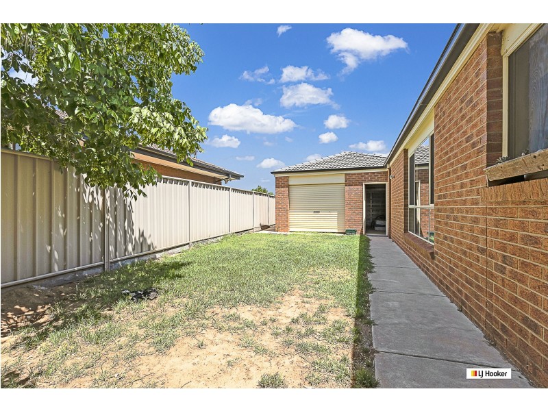 10 Regent Street, Moama NSW 2731