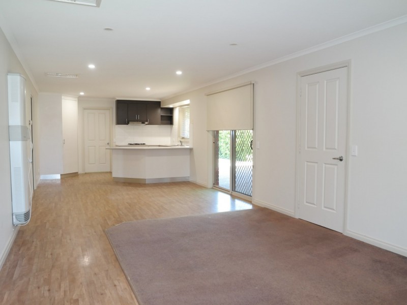 2a Glencoe Blvd, Moama NSW 2731