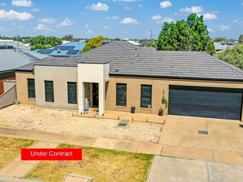 14 McLachlan Road, Echuca VIC 3564