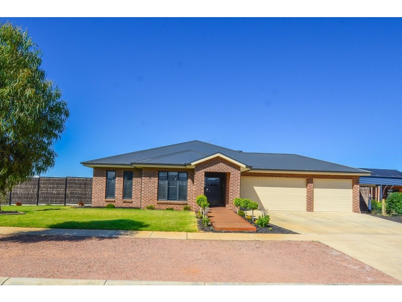 9 Sugargums Drive, Moama NSW 2731