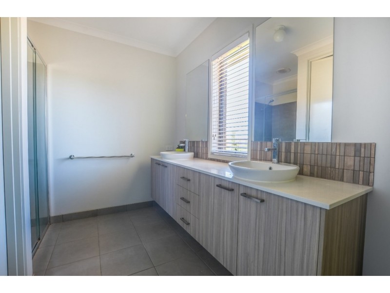 9 Sugargums Drive, Moama NSW 2731