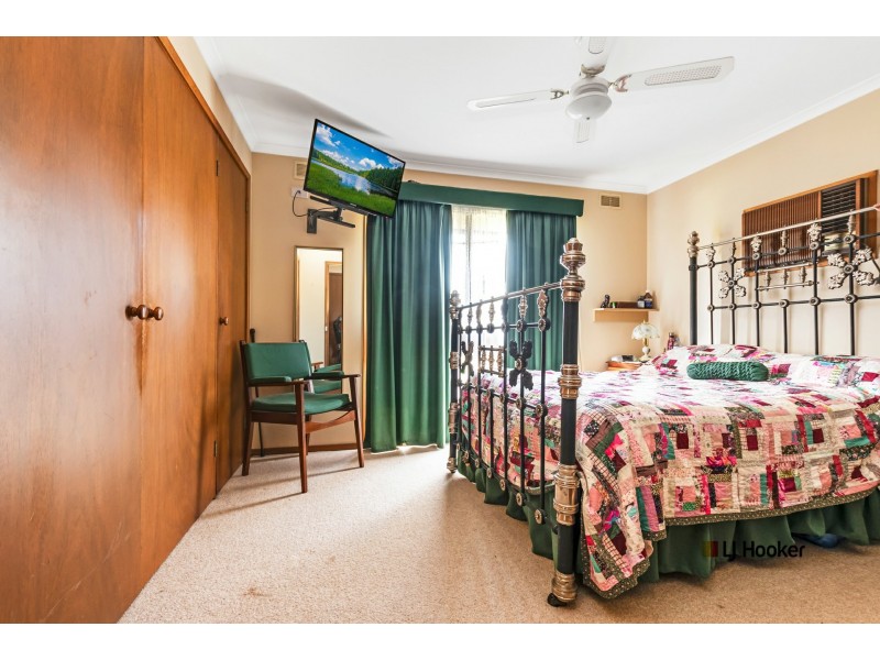 8 McBride Place, Echuca VIC 3564