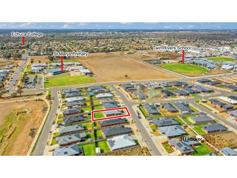 12 Magnolia Drive, Echuca VIC 3564