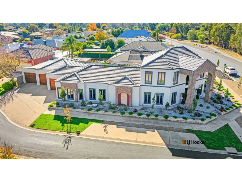 23 Campaspe Esplanade, Echuca VIC 3564