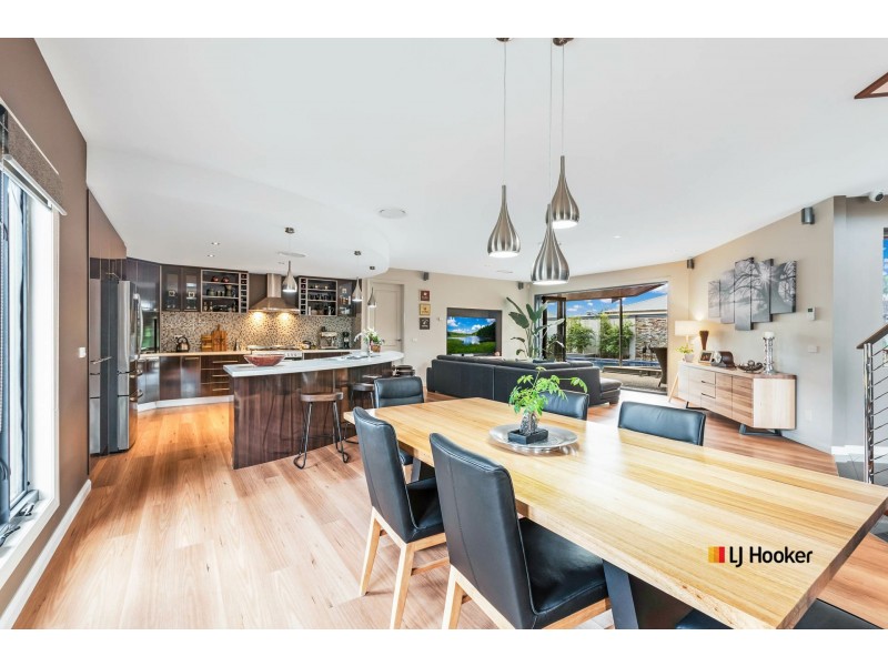 23 Campaspe Esplanade, Echuca VIC 3564