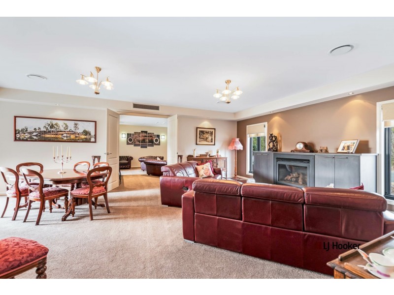 23 Campaspe Esplanade, Echuca VIC 3564