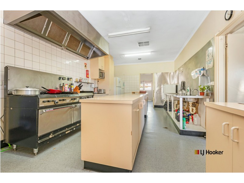 268 Ogilvie Avenue, Echuca VIC 3564
