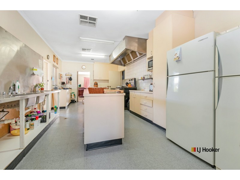 268 Ogilvie Avenue, Echuca VIC 3564