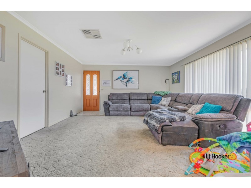 50 Adelaide Crescent, Echuca VIC 3564