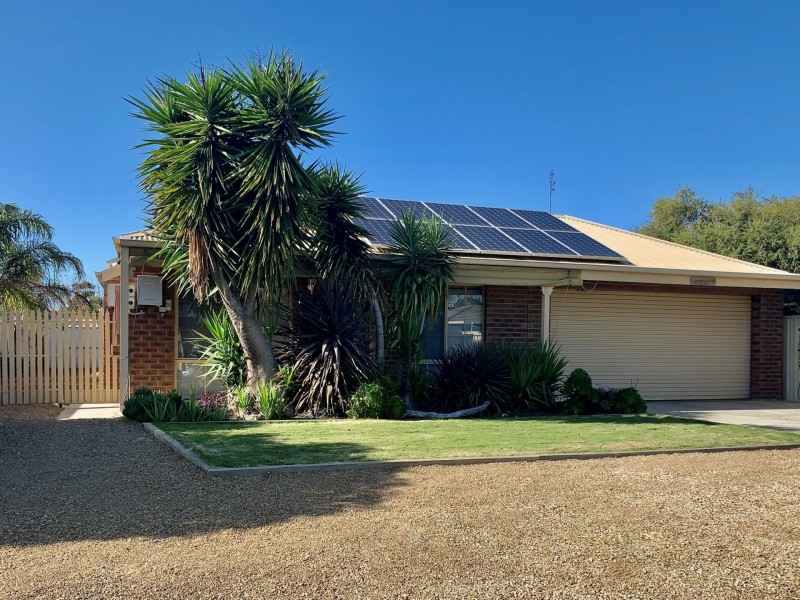 18 Quinn Court, Echuca VIC 3564
