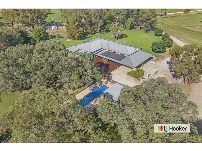 17A 60 McNaught Road Patho, Echuca VIC 3564