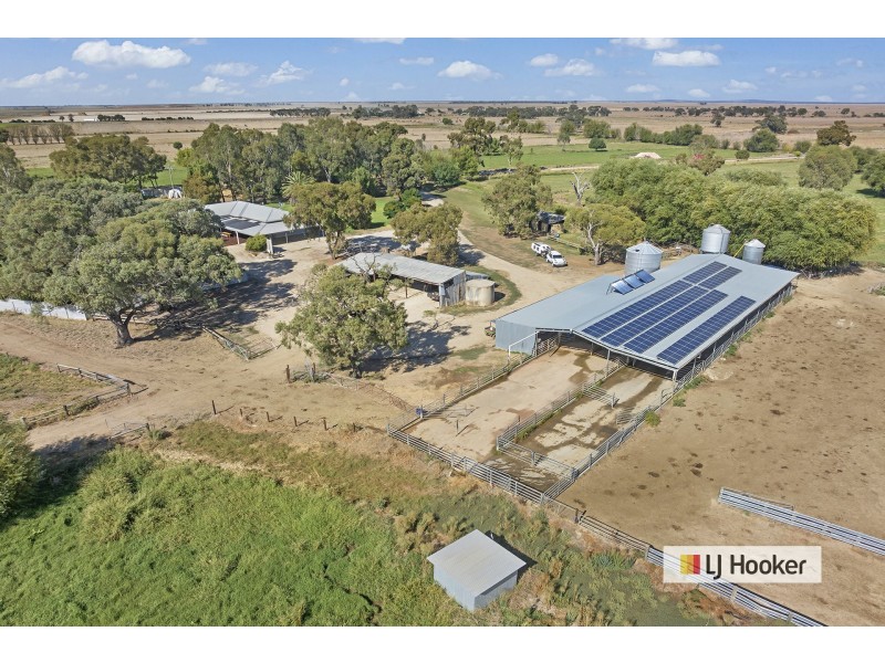 17A 60 McNaught Road Patho, Echuca VIC 3564