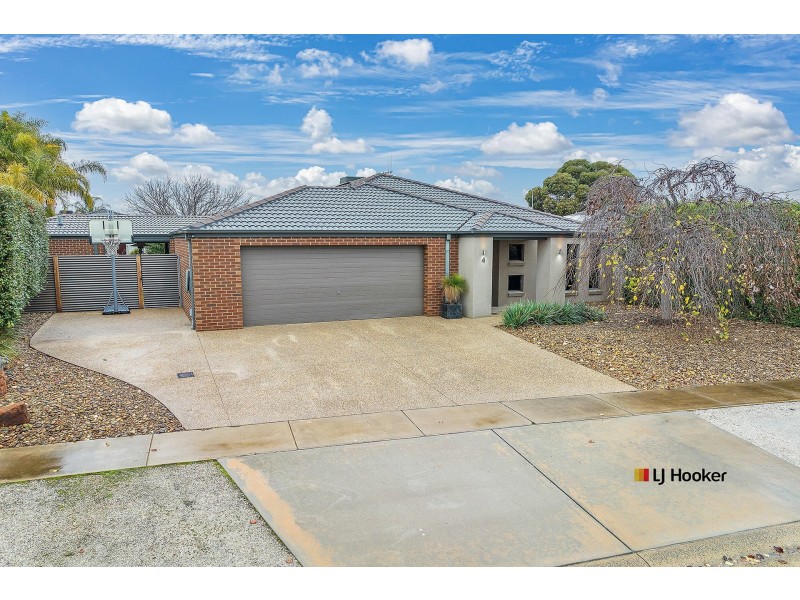 4 Forfar Drive, Moama NSW 2731