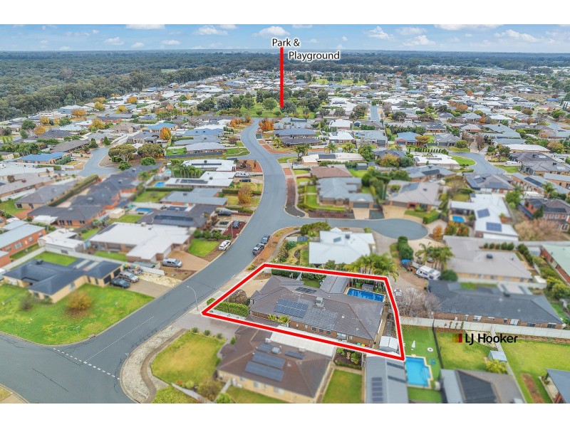 4 Forfar Drive, Moama NSW 2731