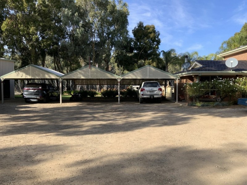 651 Maude Road Hay 2711, Moama NSW 2731
