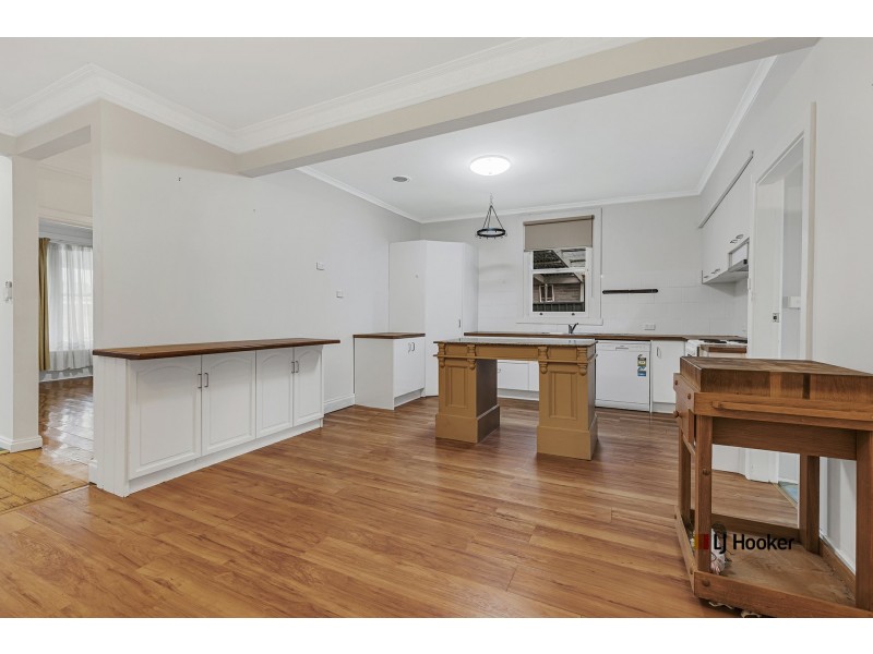 39 Hovell Street, Echuca VIC 3564