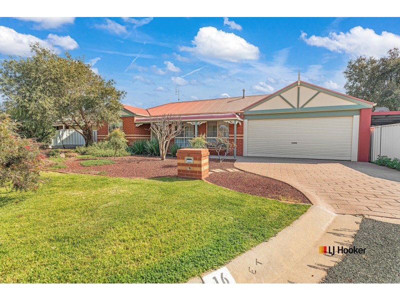 16 Bennett Court, Echuca VIC 3564