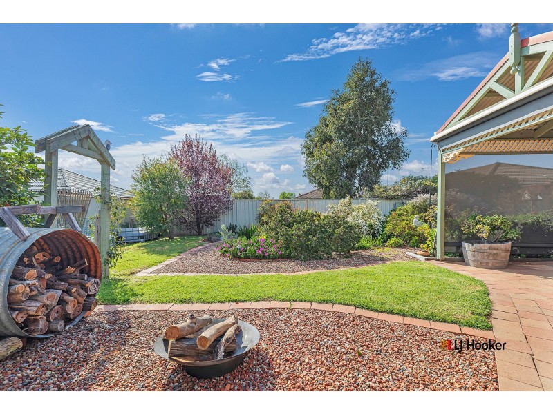 16 Bennett Court, Echuca VIC 3564