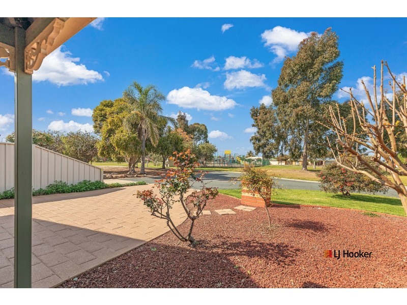 16 Bennett Court, Echuca VIC 3564
