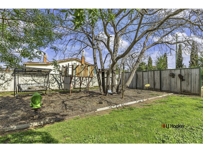 62 Carter Street, Mathoura NSW 2710