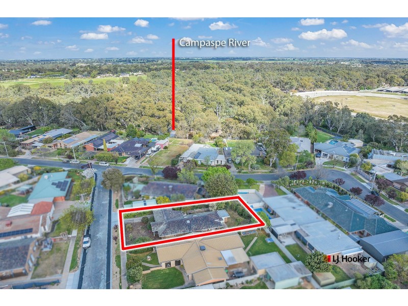 20 Vines Street, Echuca VIC 3564