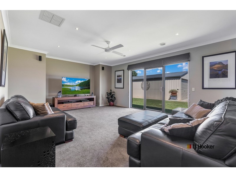 8 Westin Place, Echuca VIC 3564