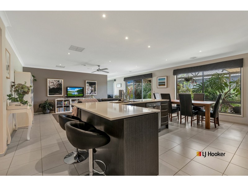 8 Westin Place, Echuca VIC 3564