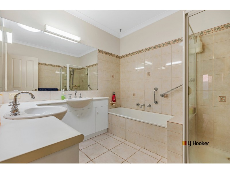 11 Olivia Drive, Moama NSW 2731