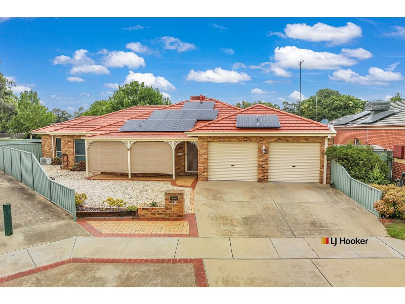 11 Olivia Drive, Moama NSW 2731