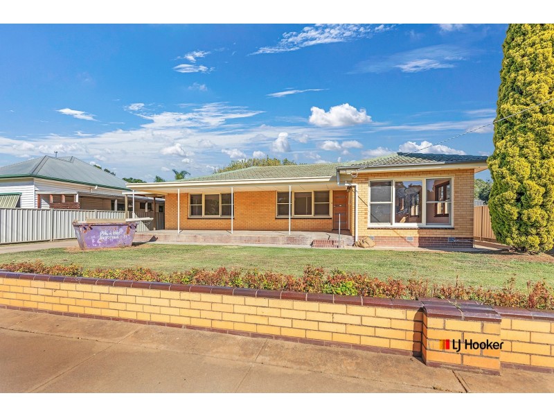 78 Victoria Street, Rochester VIC 3561