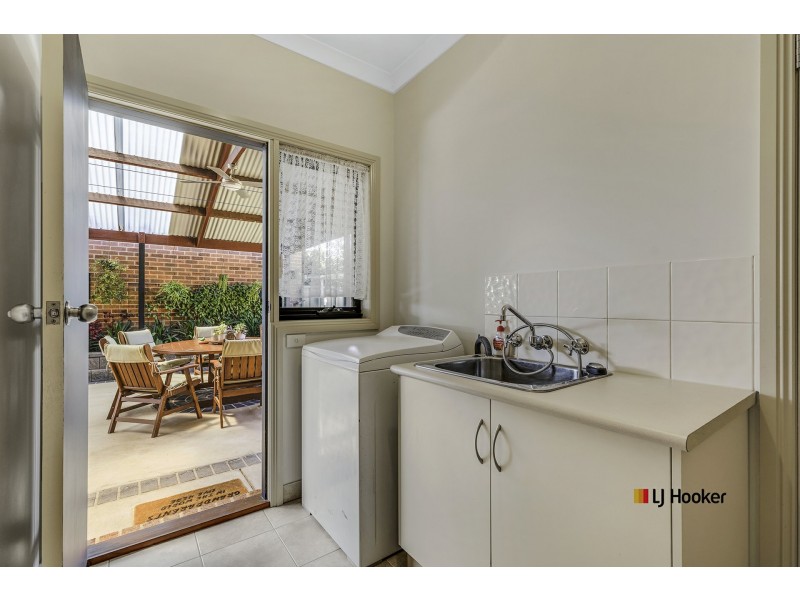 6 Woodlands Circuit, Echuca VIC 3564