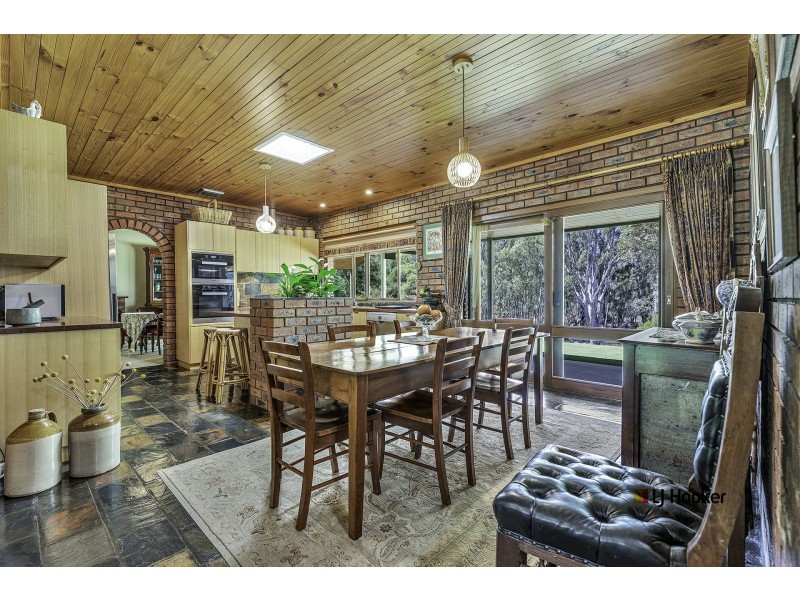 18 Clifton Street East, Mathoura NSW 2710