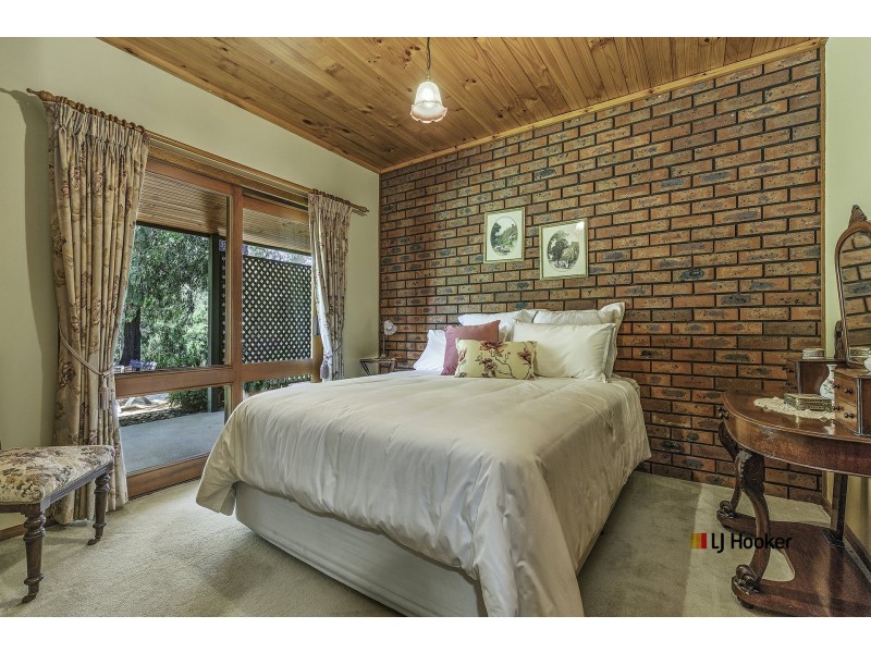 18 Clifton Street East, Mathoura NSW 2710