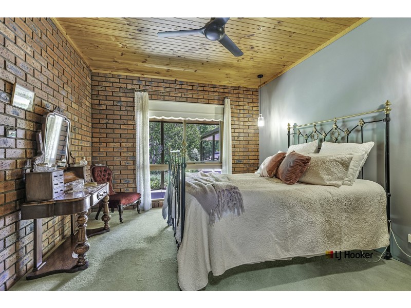 18 Clifton Street East, Mathoura NSW 2710