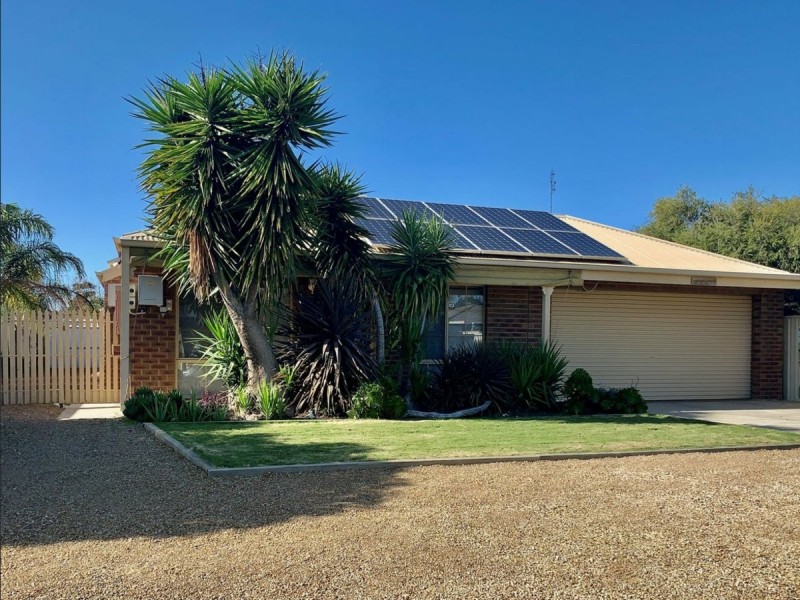 18 Quinn Court, Echuca VIC 3564