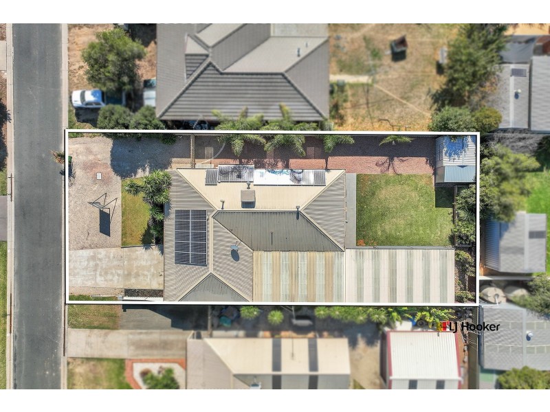 18 Quinn Court, Echuca VIC 3564