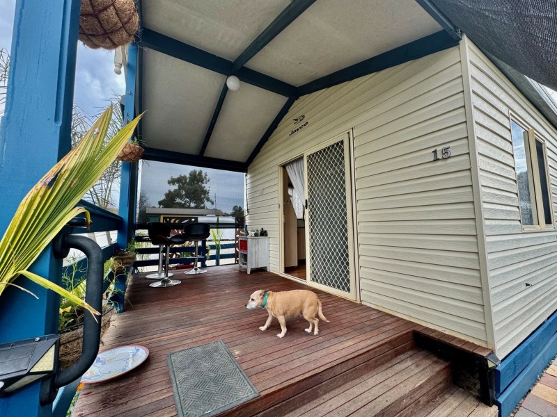 Cabin 15 25-51 Crescent Street, Echuca VIC 3564