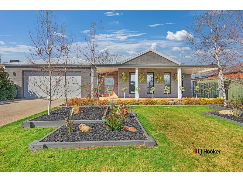 10 Cobba Way, Moama NSW 2731