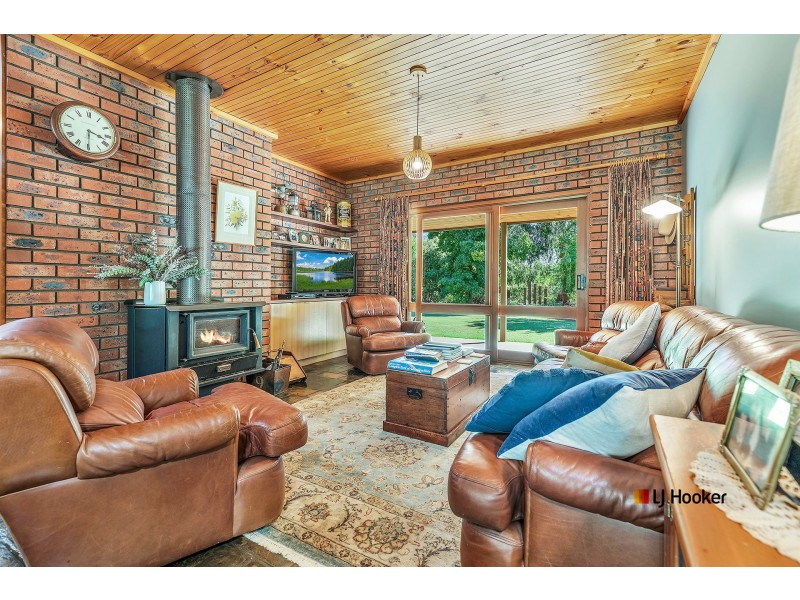 18 Clifton Street East, Mathoura NSW 2710