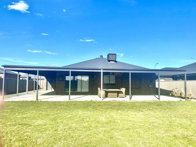 3 Delly Close, Echuca VIC 3564