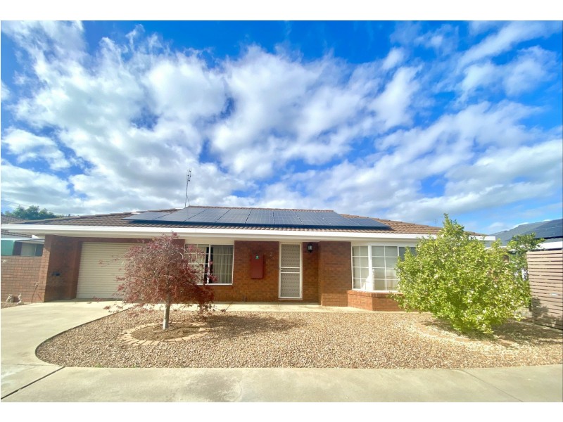 2/85 Hare Street, Echuca VIC 3564