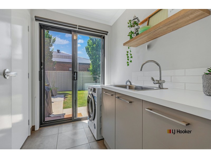 4 Cormorant Street, Moama NSW 2731